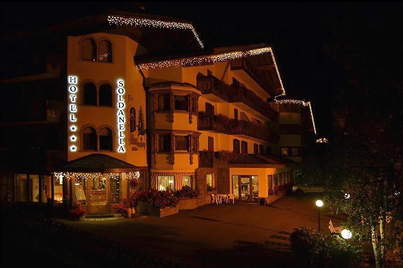 Hotel La Soldanella Moena Bagian luar foto