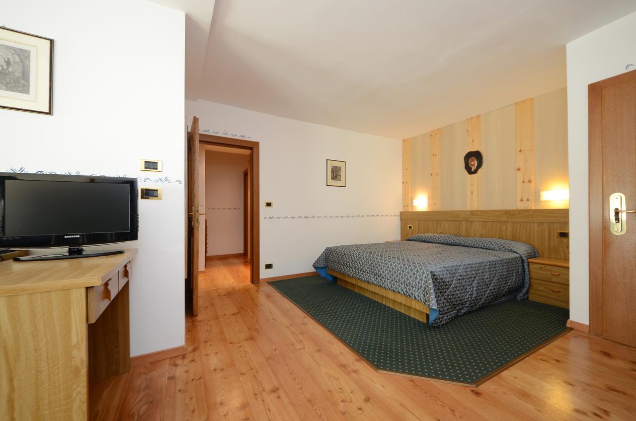 Hotel La Soldanella Moena Bagian luar foto