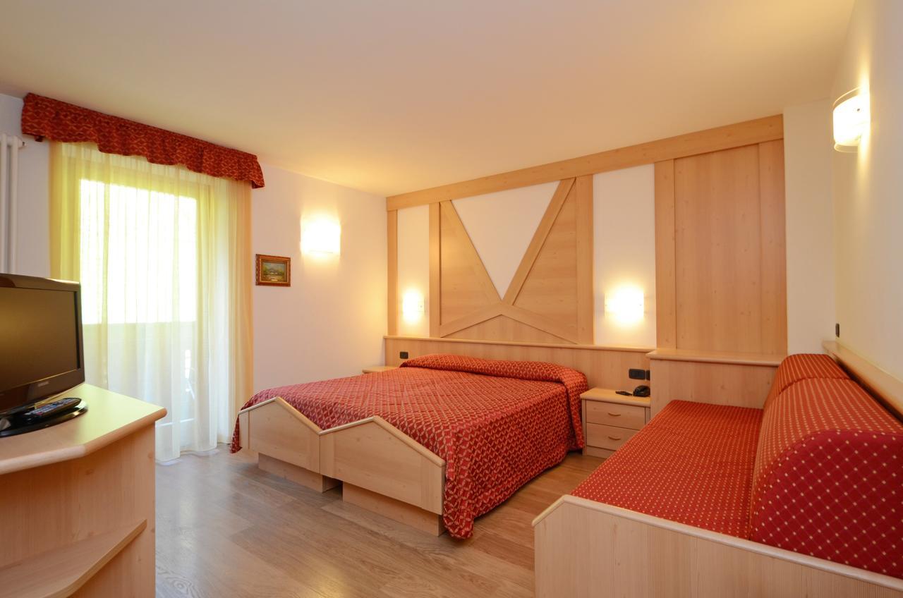 Hotel La Soldanella Moena Bagian luar foto