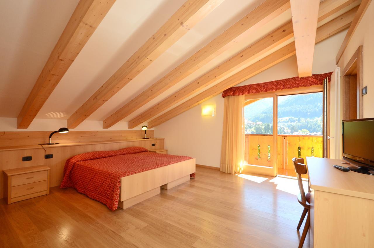 Hotel La Soldanella Moena Bagian luar foto