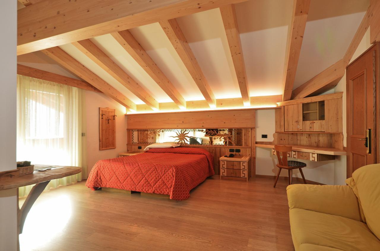 Hotel La Soldanella Moena Bagian luar foto